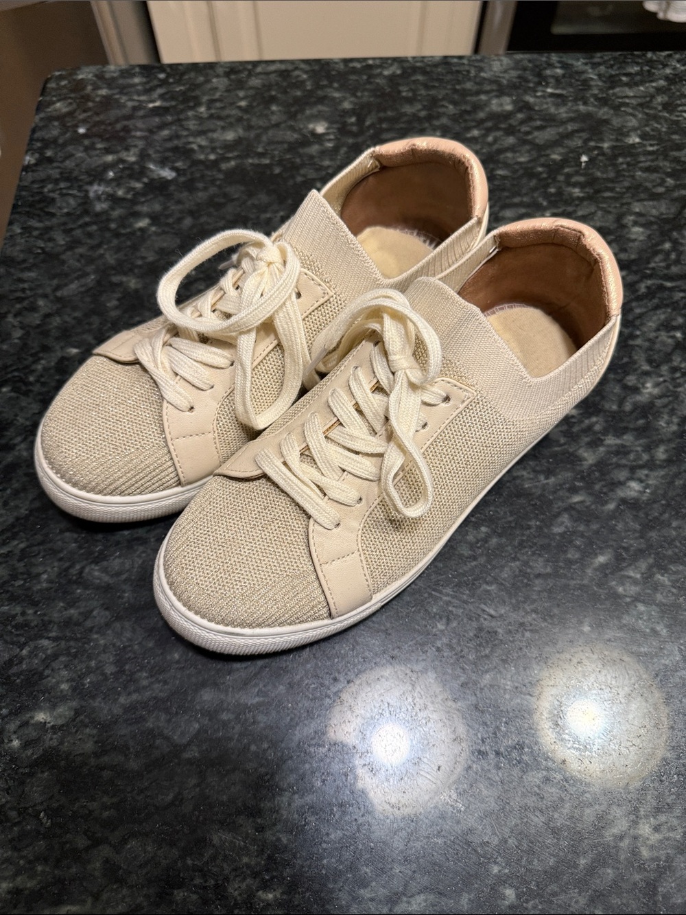 Versona Cream Lace-Up Canvas Sneakers